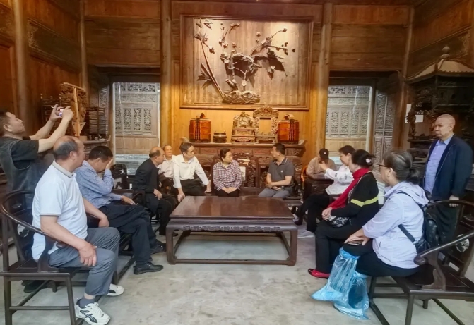344858湖北省反邪教协会走进通山县开展防范邪教警示教.png 344858湖北省反邪教协会走进通山县开展防范邪教警示教.png