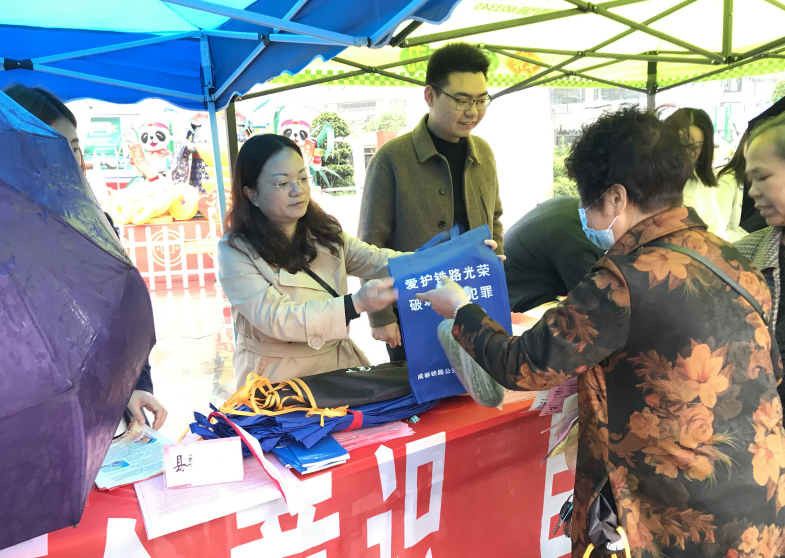 微信图片_20210415112612.png 微信图片_20210415112612.png