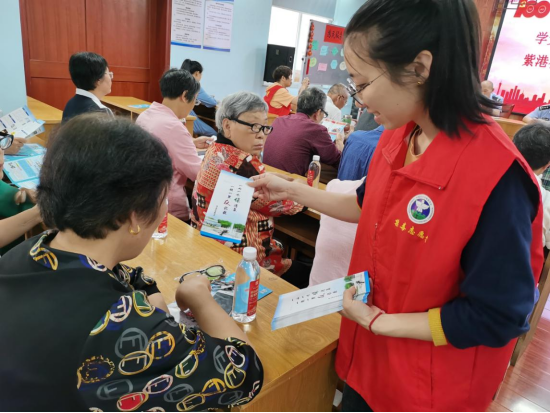 衢州-常山县紫港社区开展反邪教宣讲问答活动416.png