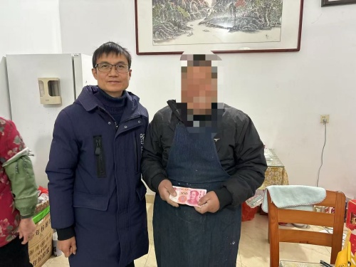 500图片1.jpg奖励一名建筑工人500元_副本.jpg 500图片1.jpg奖励一名建筑工人500元_副本.jpg