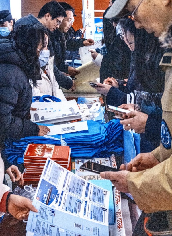 600反邪“杂货铺”图片1_副本.jpg 600反邪“杂货铺”图片1_副本.jpg