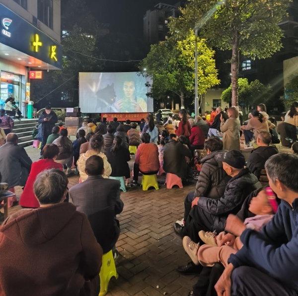 600浙江丽水反邪创新宣传模图片1_副本.jpg 600浙江丽水反邪创新宣传模图片1_副本.jpg