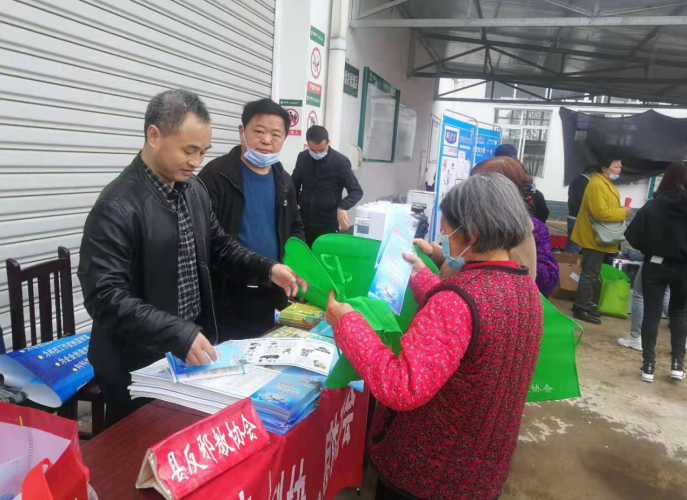 微信图片_20210415101711.png 微信图片_20210415101711.png