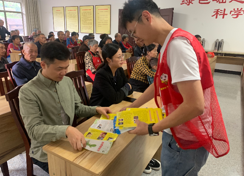 QQ截图20211018170653.png QQ截图20211018170653.png