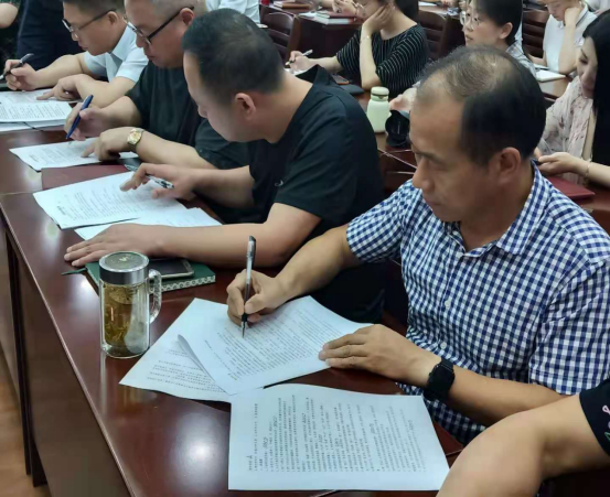 海宁机关部门周一夜学开展反邪教警示教育330.png 海宁机关部门周一夜学开展反邪教警示教育330.png