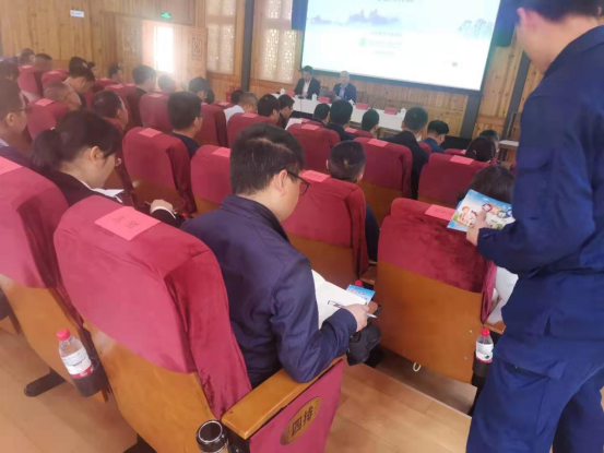台州市黄岩区发挥学校阵地作用633.png 台州市黄岩区发挥学校阵地作用633.png