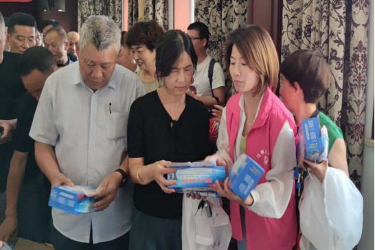 温州龙湾：反邪宣传不止步，唱响夏季反邪无悔之歌1012.png