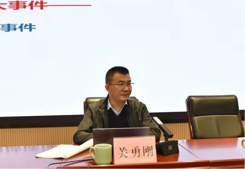 丽水松阳县委理论学习中心组举办反邪教专题学习会182.png