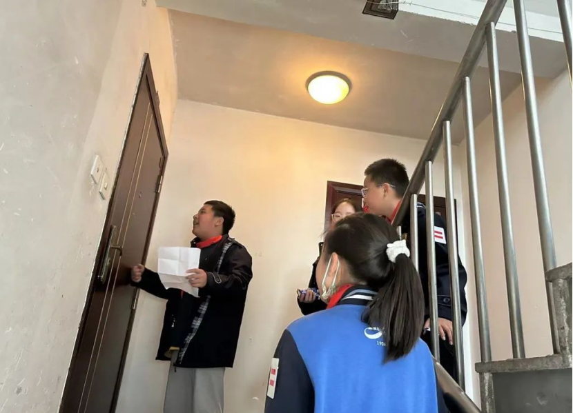 从“筒儿将军”到“反邪小小阿六头”——“反邪小先锋”章晗霆的成长故事148.png 从“筒儿将军”到“反邪小小阿六头”——“反邪小先锋”章晗霆的成长故事148.png