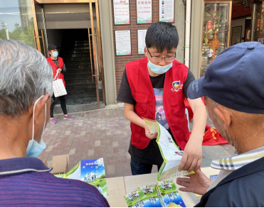 南京市栖霞区开展“反邪、禁毒、铁路护路”宣传活动403.png