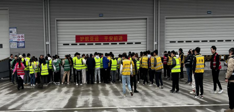 反邪宣传进企业，开辟反邪“新阵地”(1)94.png