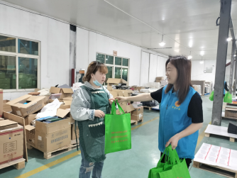台州-院桥镇开展学新法，话共富，反邪宣传月活动616.png