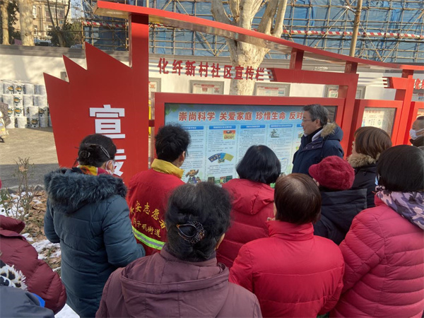 图片1江苏栖霞：反邪宣传不停歇.jpg