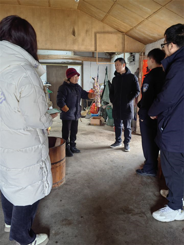 图片2ruhubitan600.jpg 图片2ruhubitan600.jpg