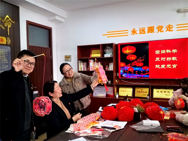 图片3中原油田600.jpg 图片3中原油田600.jpg