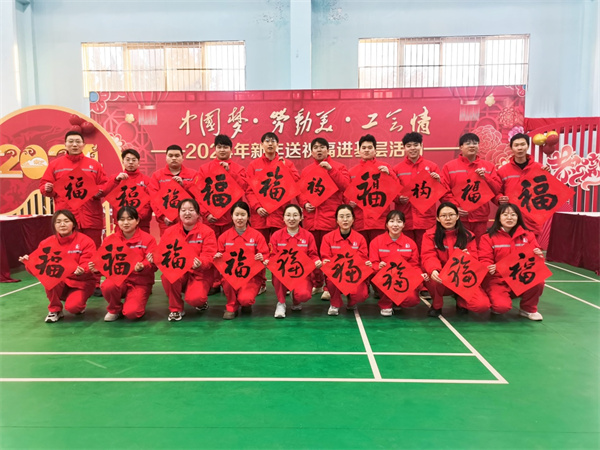 图片3油田600.jpg 图片3油田600.jpg