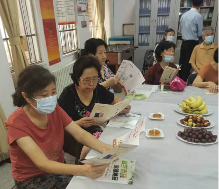 天津市和平区委政法委深入社区开展反邪教警示教育宣传活动20210916666.png 天津市和平区委政法委深入社区开展反邪教警示教育宣传活动20210916666.png