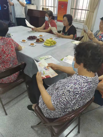 天津市和平区委政法委深入社区开展反邪教警示教育宣传活动20210916668.png 天津市和平区委政法委深入社区开展反邪教警示教育宣传活动20210916668.png