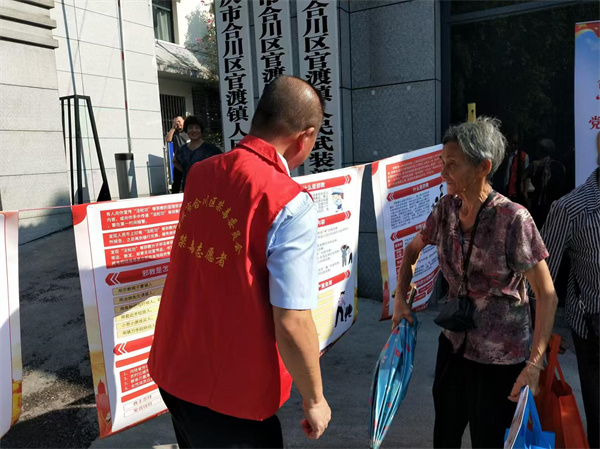 官渡镇活动现场图片4.jpg 官渡镇活动现场图片4.jpg