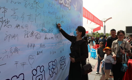 微信图片_20130722125036.png 微信图片_20130722125036.png