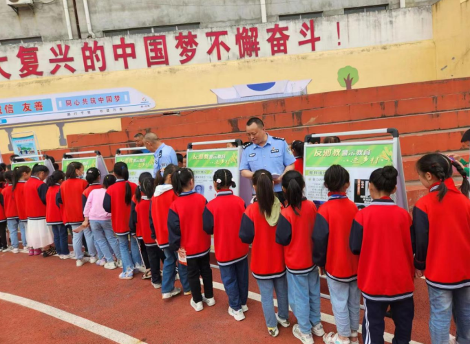 微信图片_20230526100156.png 微信图片_20230526100156.png