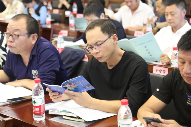 微信图片_20231106092217.png 微信图片_20231106092217.png