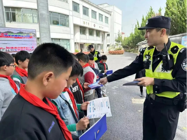 持之以恒、常抓不懈！来看练塘如何破题这项重要工作810.png