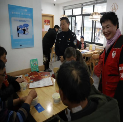 杭州市拱墅区天水街道打造女儿家反邪食堂，让反邪教育入胃入心入脑918.png