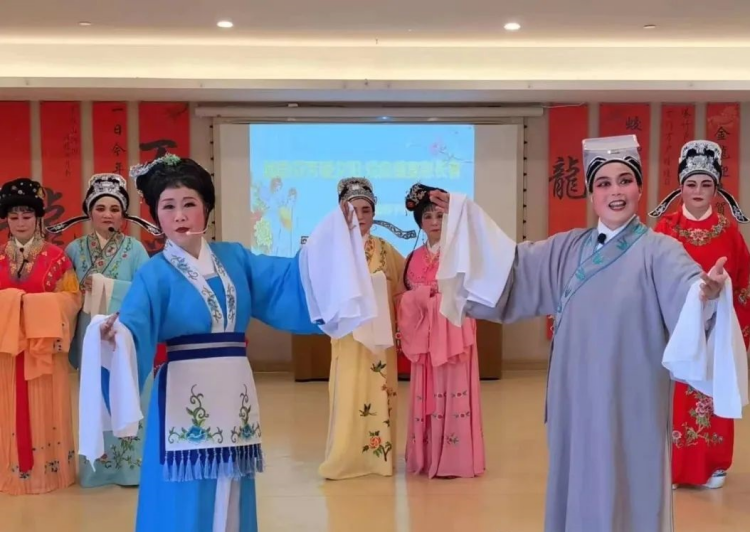 杭州市拱墅区长庆街道王马社区越剧团“反邪越剧”公演456.png 杭州市拱墅区长庆街道王马社区越剧团“反邪越剧”公演456.png
