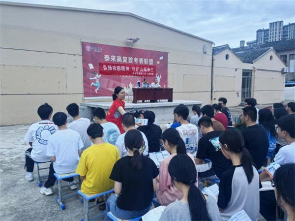浙江台州椒江区结合反邪教宣传月开展系列反邪宣传活动图片5.jpg 浙江台州椒江区结合反邪教宣传月开展系列反邪宣传活动图片5.jpg