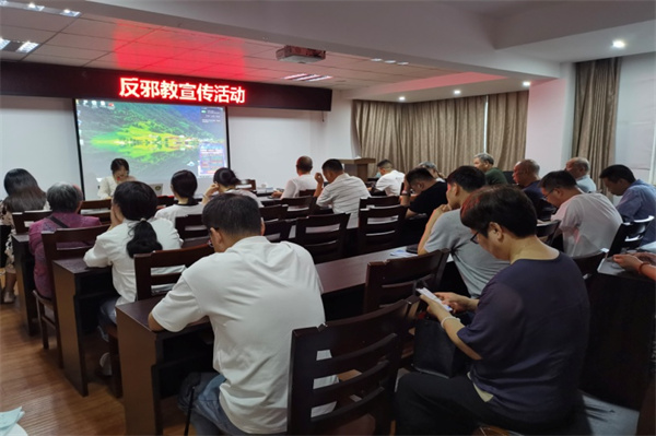 浙江台州椒江区结合反邪教宣传月开展系列反邪宣传活动图片6.jpg 浙江台州椒江区结合反邪教宣传月开展系列反邪宣传活动图片6.jpg