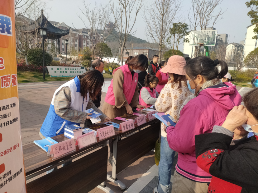浙江嘉兴-海宁市西山社区多措并举推进反邪工作392.png 浙江嘉兴-海宁市西山社区多措并举推进反邪工作392.png