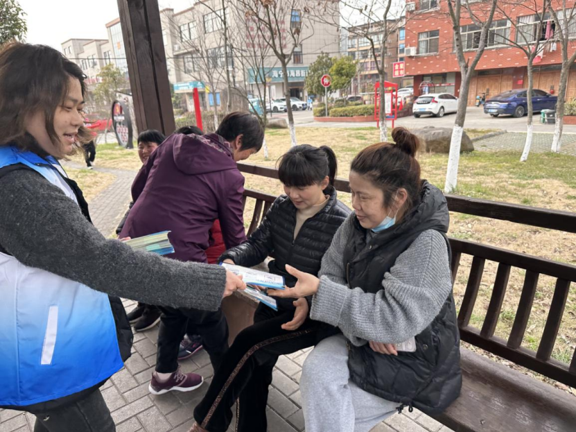 浙江省嘉兴市海宁：雷锋纪念日活动掀起反邪宣传热潮286.png