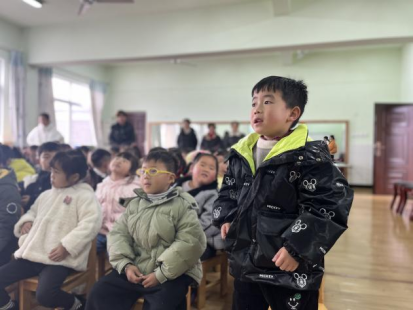 浙江省桐庐县百江镇：无邪校园，开启新学期新篇章(2)475.png