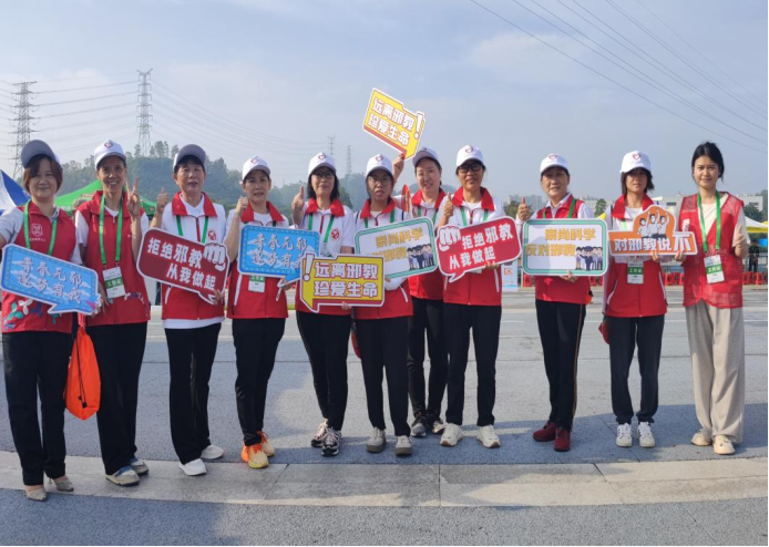 深圳宝安：争渡，争渡！“粤小正”与您一起龙舟竞速411.png