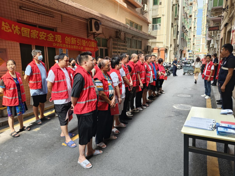 深圳市宝安区借“国家安全教育日”开展反邪教“七进”专场活动679.png 深圳市宝安区借“国家安全教育日”开展反邪教“七进”专场活动679.png