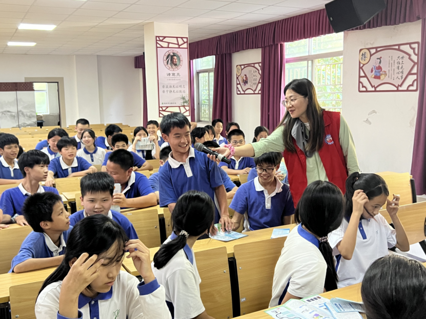 深圳龙岗：奏响“反邪三部曲”，平安社会齐守护356.png