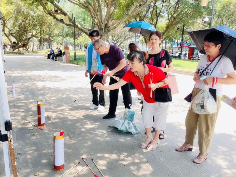 温州-不忘初心反邪行，反邪游园送清凉344.png