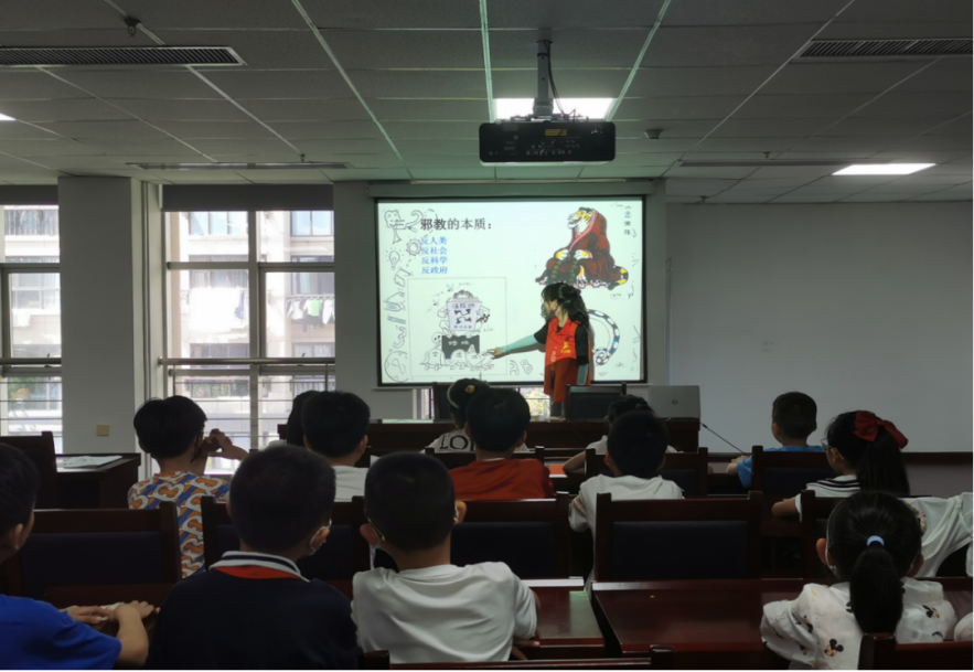 温州市龙湾区永中街道开展莫让邪教辣手摧“花”反邪教讲座警示宣传活动351.png