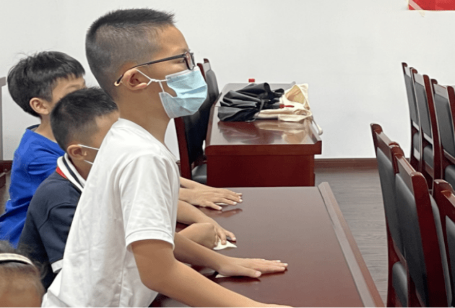 温州市龙湾区永中街道开展莫让邪教辣手摧“花”反邪教讲座警示宣传活动629.png