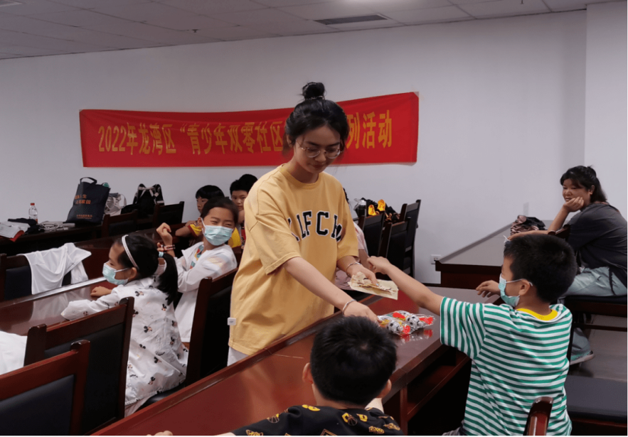 温州市龙湾区永中街道开展莫让邪教辣手摧“花”反邪教讲座警示宣传活动761.png