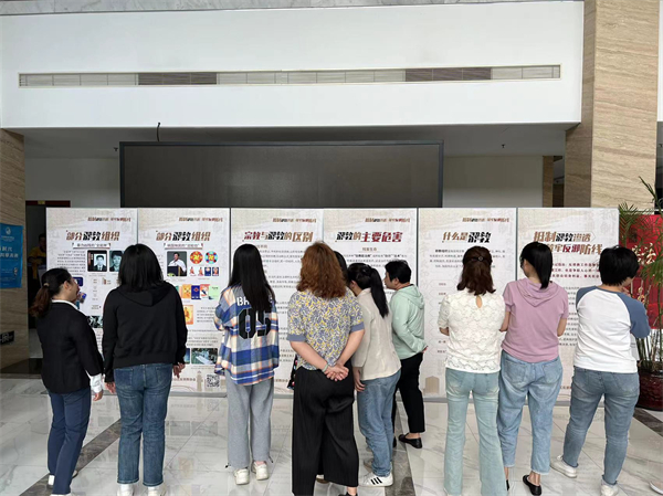 红色小镇图片5.jpg 红色小镇图片5.jpg