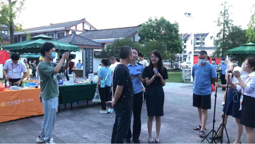 绍兴上虞风情街夜市平安建设进行时387.png 绍兴上虞风情街夜市平安建设进行时387.png