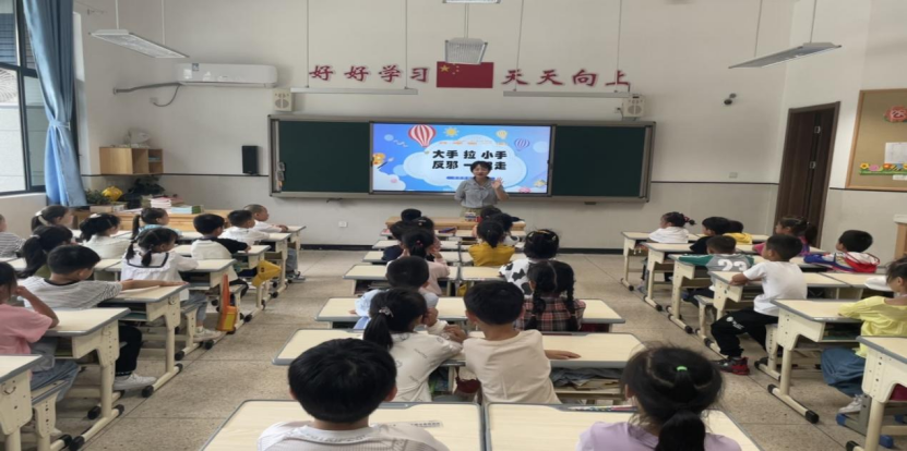 衢州-“二意三心”做宣传一心一意为反邪578.png