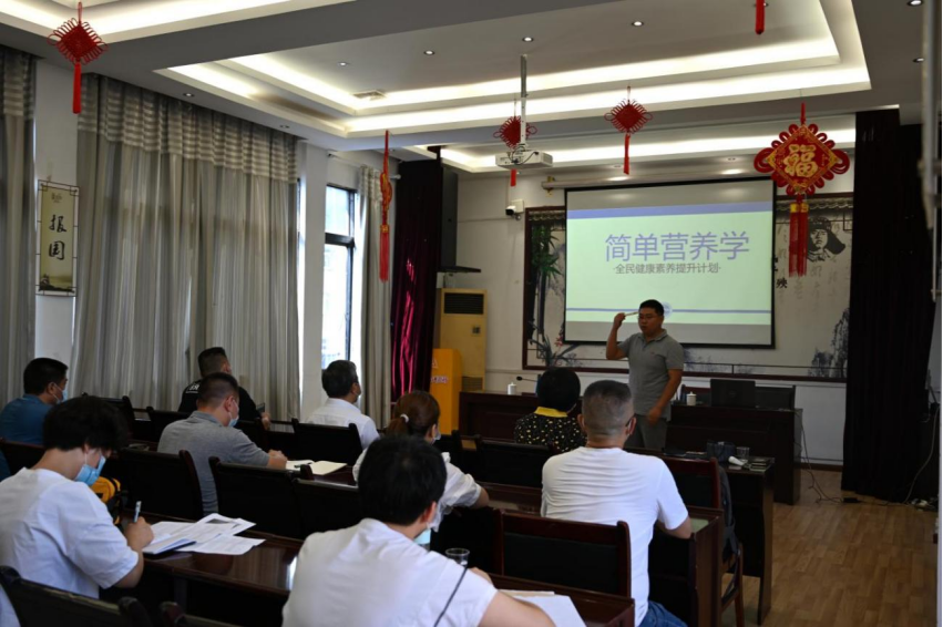 贵州省反邪教协会简讯2021（81）“学党史送科普反邪教”巡讲活动走进遵义305.png